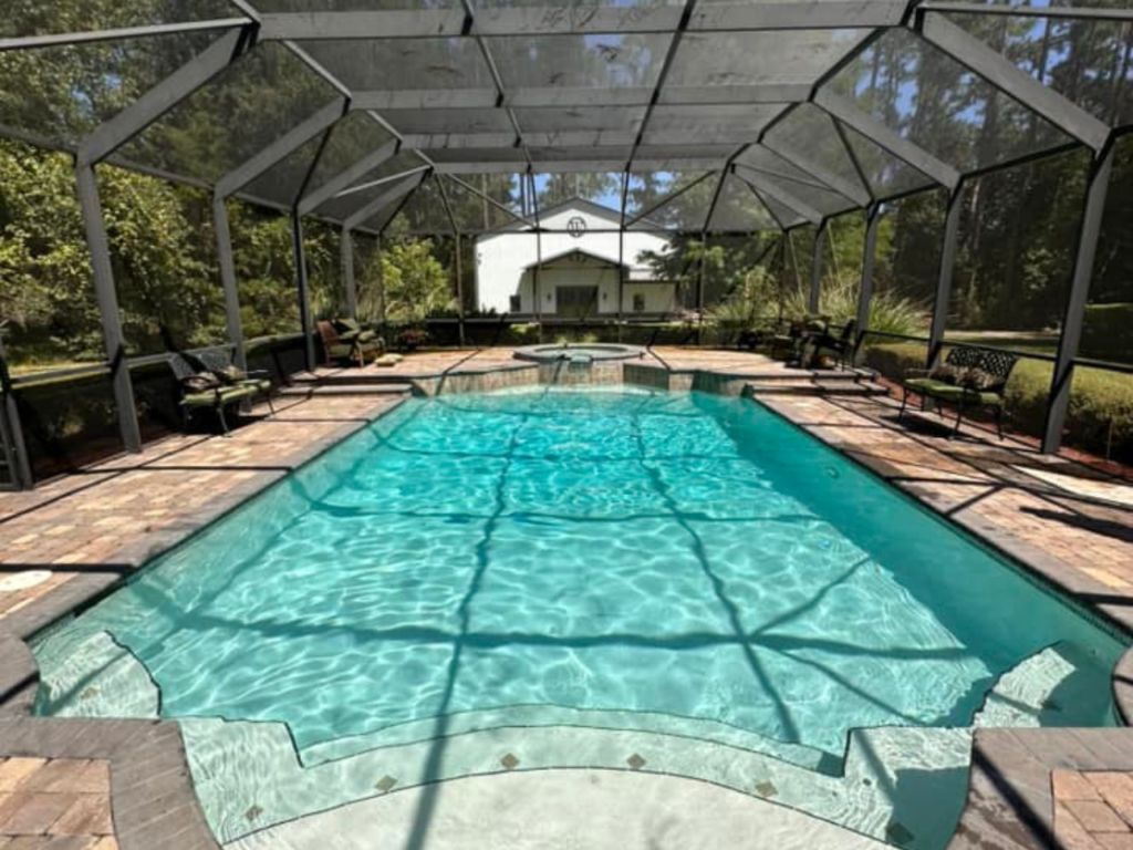 Swimming pool